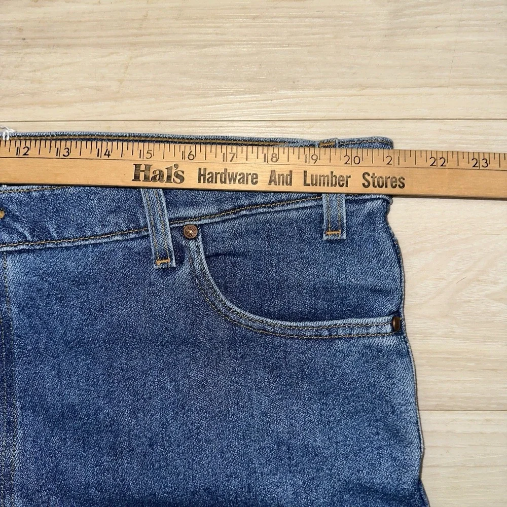 Vintage‎ Levi's 540 Jeans Signature Relaxed Fit Size 42x30 fits 42x20 NEW Capris